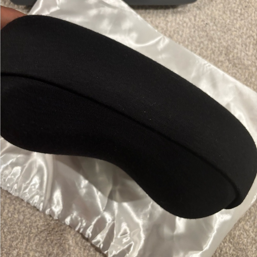 CHANEL Sleek Jersey Black Butt Bag - Picture 3 of 8